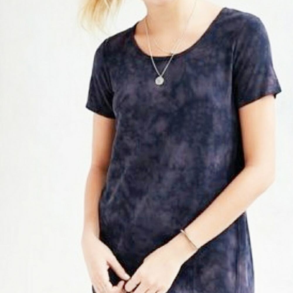 Anthro Silence + Noise Margo Tie Dye Tunic Blue Purple Split back Top Size Med